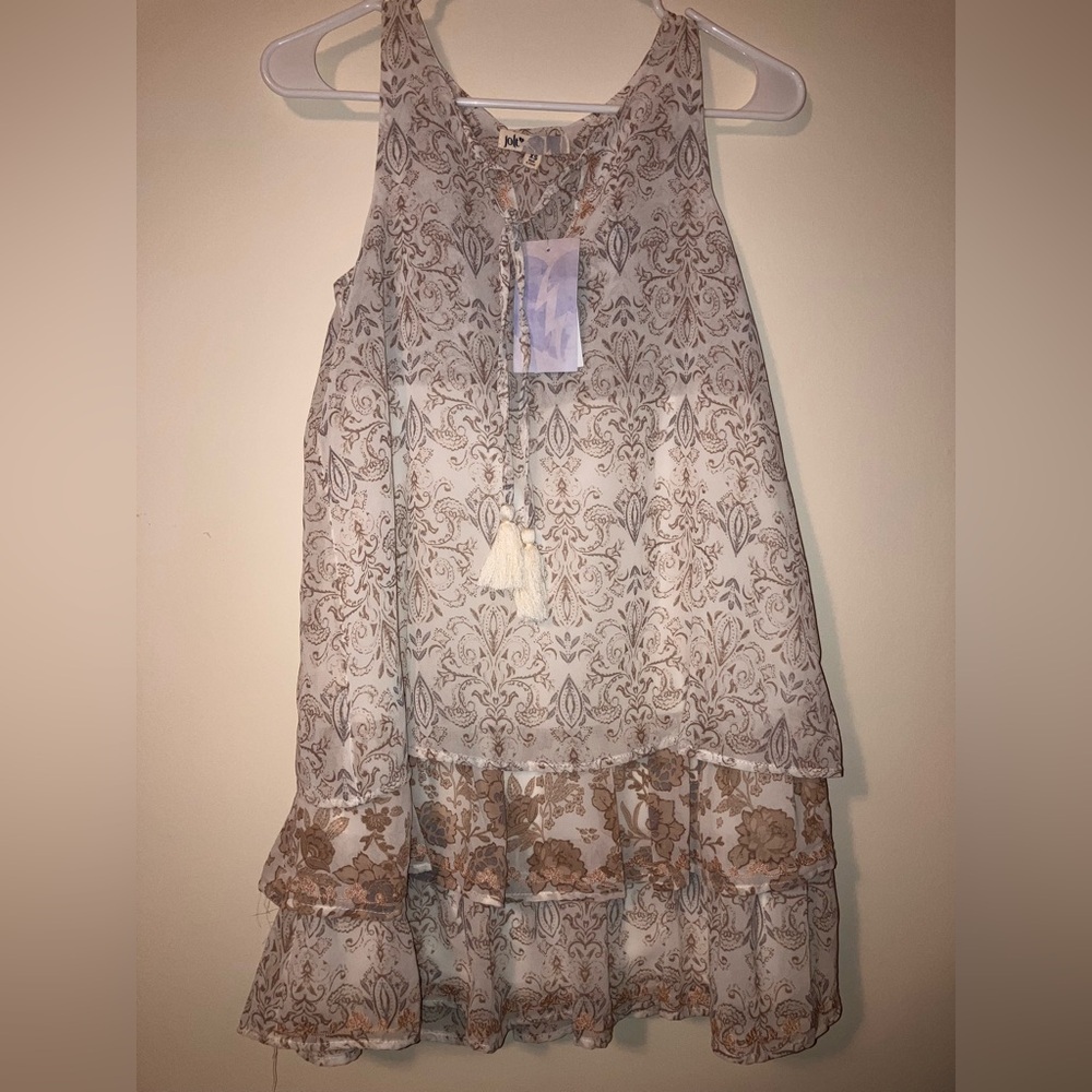 Jolt NWT Flowy Top